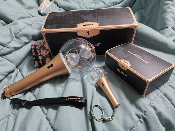 lightiny ver 2 and keychain